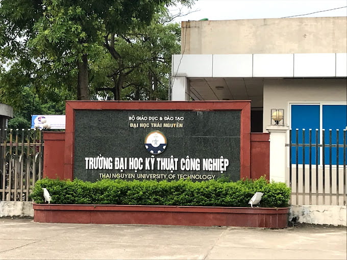 Đại Học Từ Xa TNUT