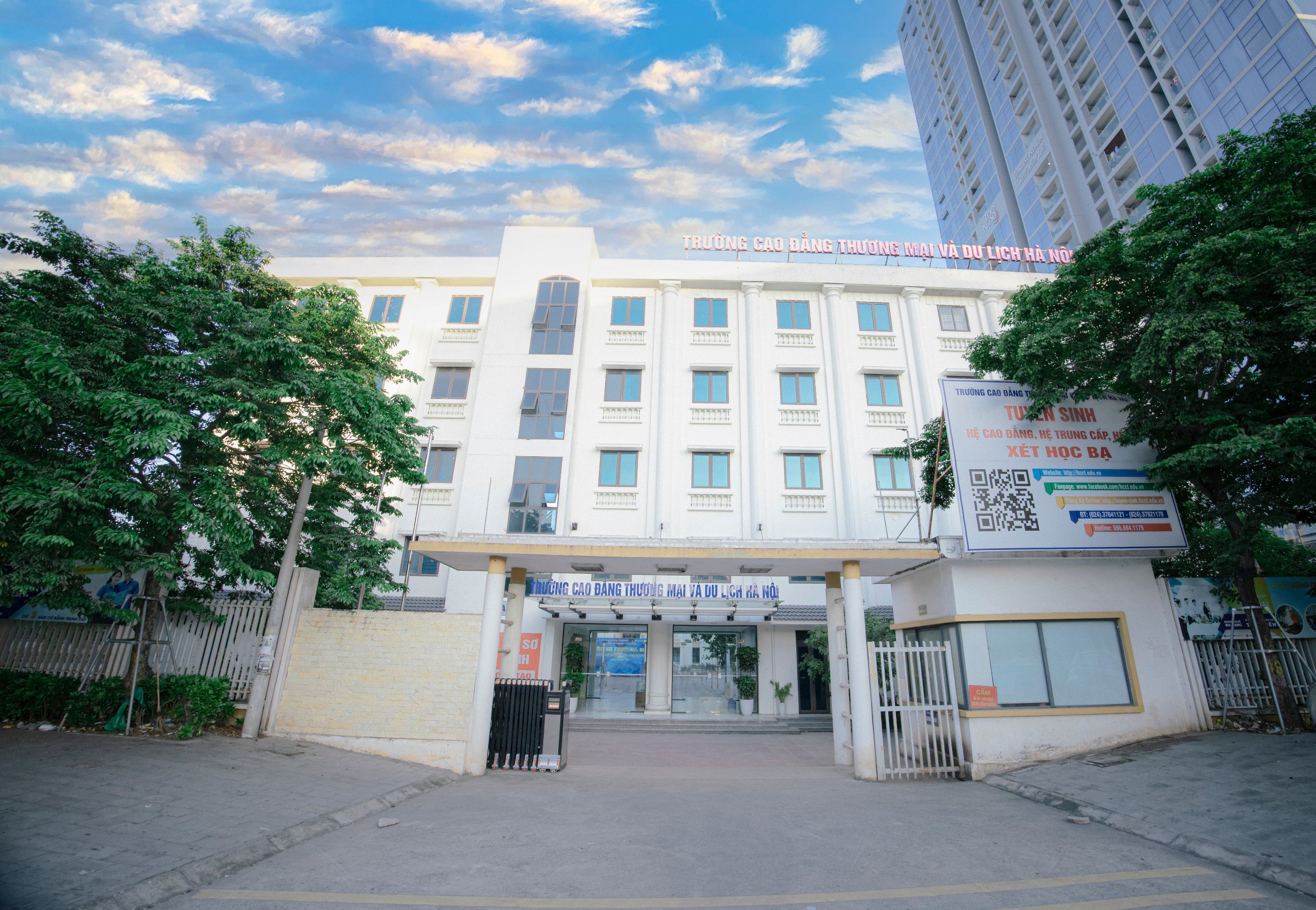  Trường Cao đẳng Thương mại và Du lịch Hà Nội 
